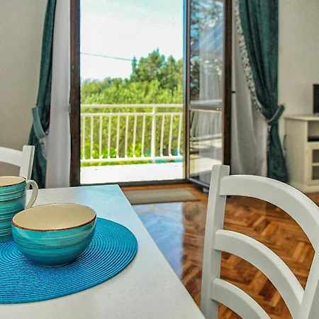 Apartamento Bojana By Interhome
